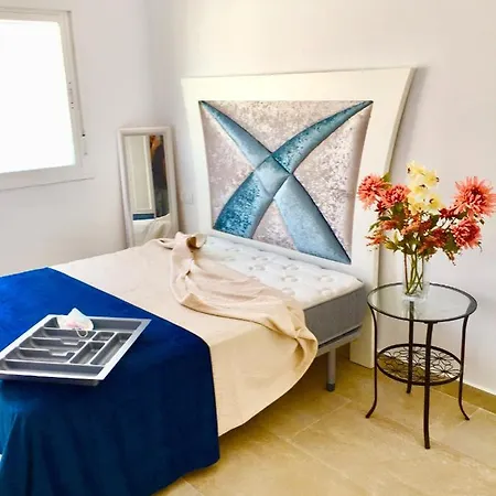 Estudio Economico Apartment